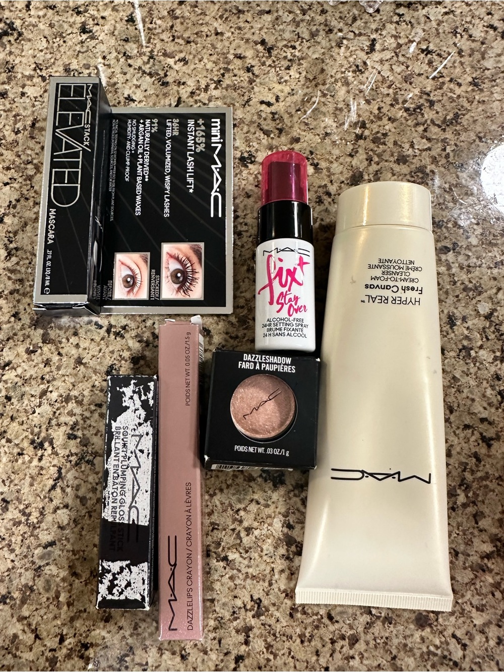 MAC Cosmetics se
